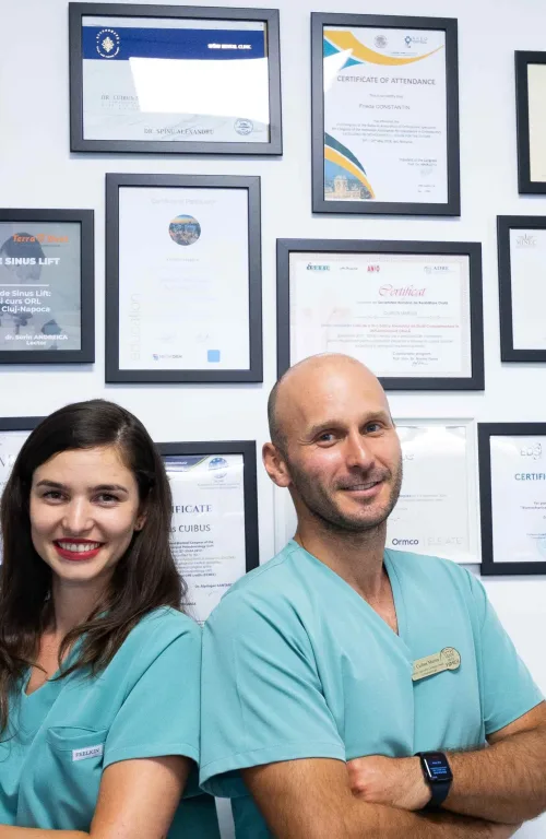 medici-dentisti-acasa-echipa